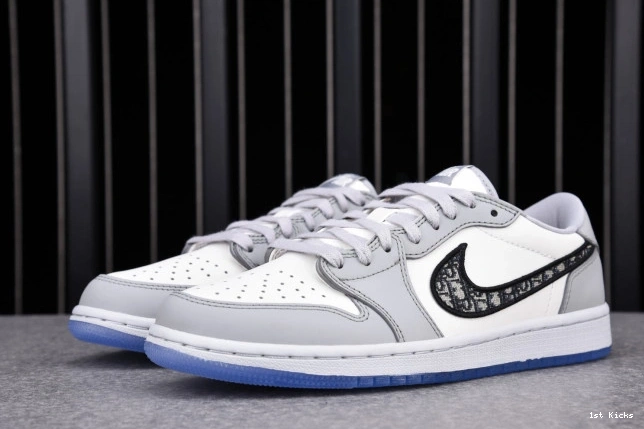 1st Kicks box) (DR 1 CN8607-002 OG shoe X LOW JORDAN DR 0717